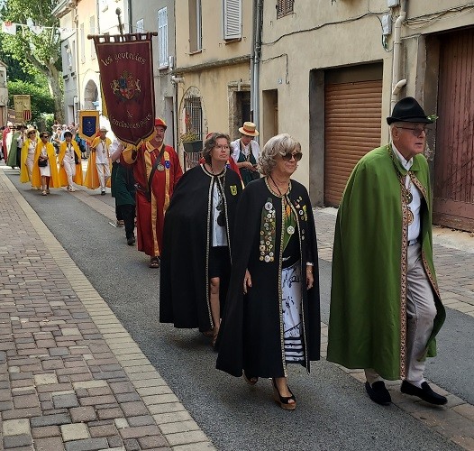 2 le defile 17 